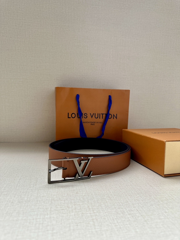 激安ルイヴィトンベルト側面デザイン